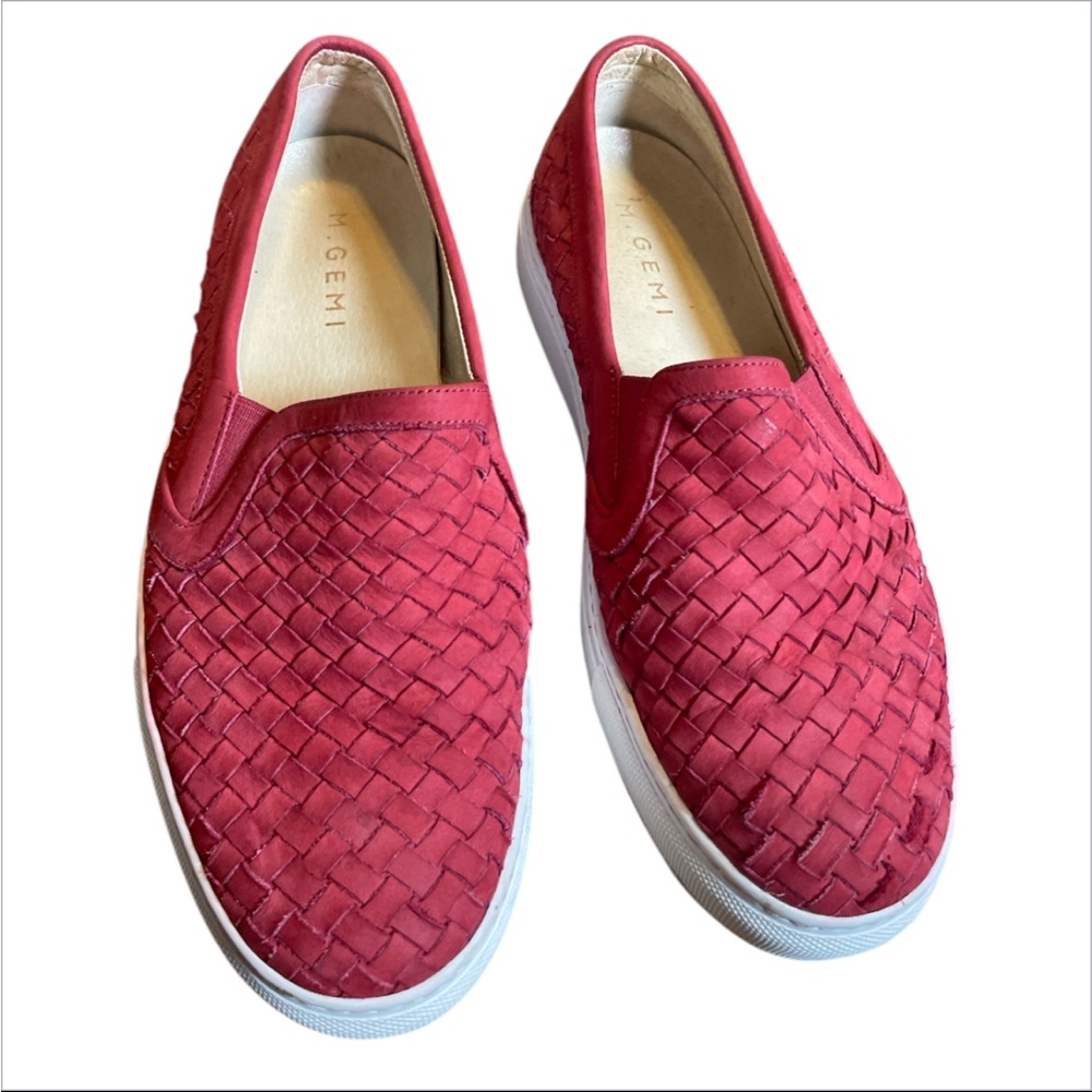 M. Gemi women’s The Cerchio woven leather red nubuck slip on shoes size 40 1/2
